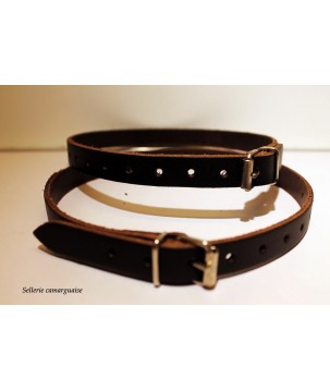 Lanières d'éperons, rivetées courtes