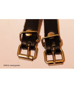 Lanières d'éperons, rivetées longues