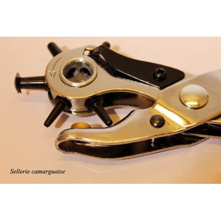 Pince emporte-pièce