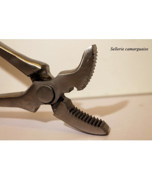 Maréchalerie, Pince crocodile