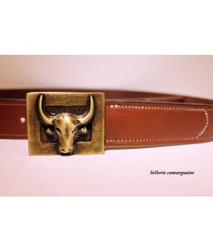 Ceinture cuir, tête de taureau