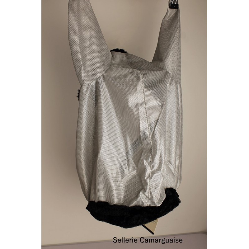 Bonnet, Masque anti-mouches