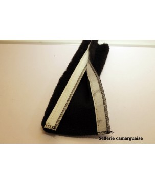 Protège têtière ou montant , en mouton synthétique