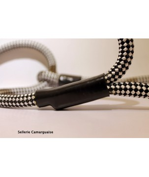 Coussane Camargue, finition gaine noire